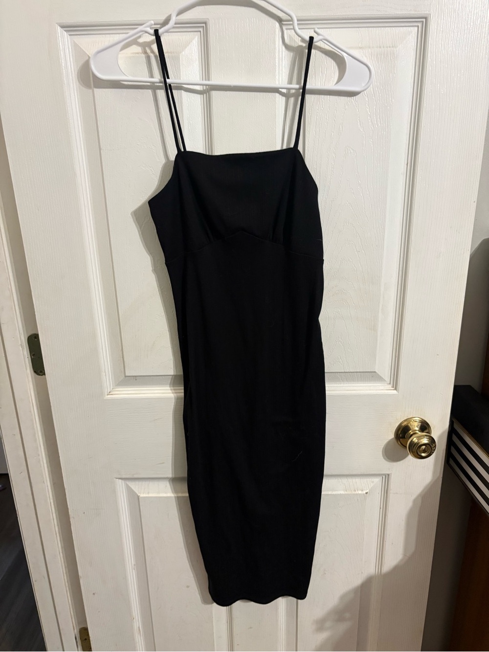 Forever 21 Black Spaghetti-Strap Midi Dress